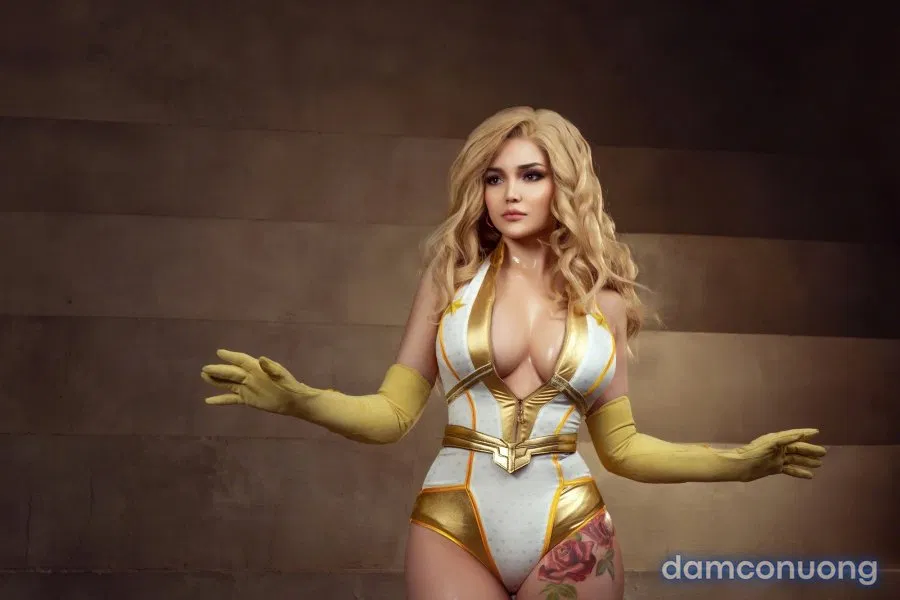 Hình Cosplay 