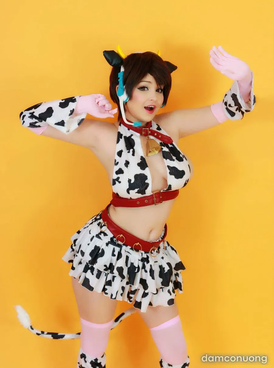Hình Cosplay 