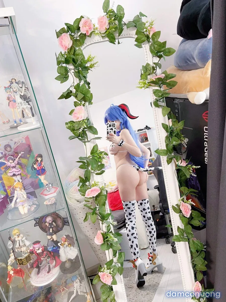Hình Cosplay 
