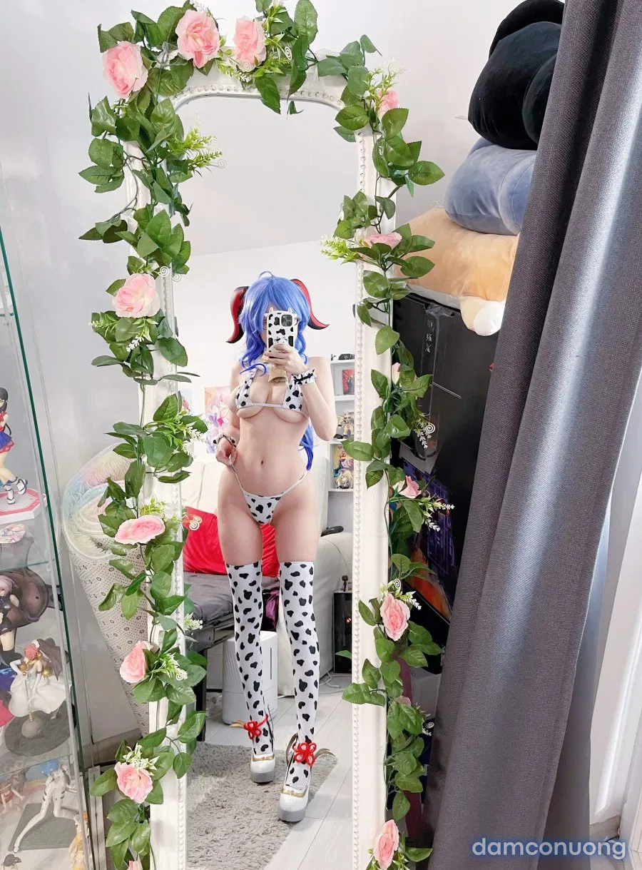 Hình Cosplay 