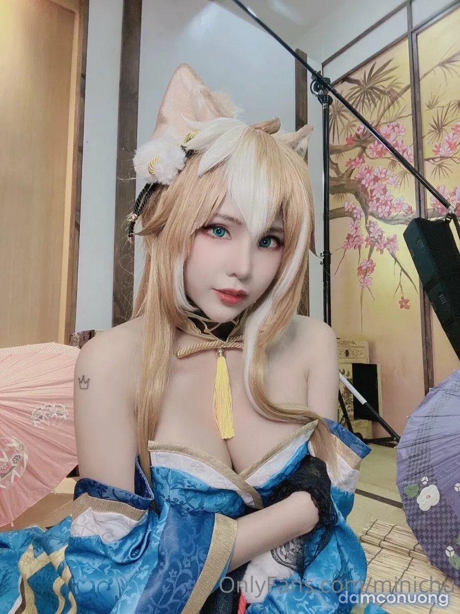 Hình Cosplay 