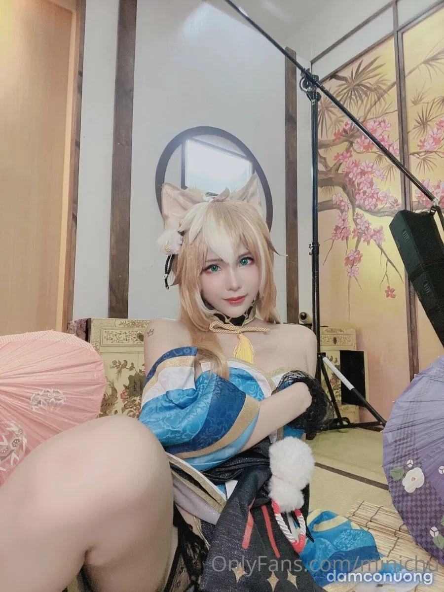 Hình Cosplay 