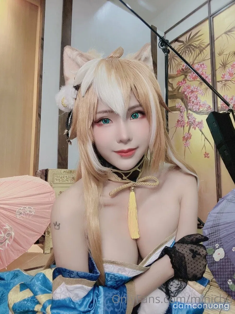 Hình Cosplay 