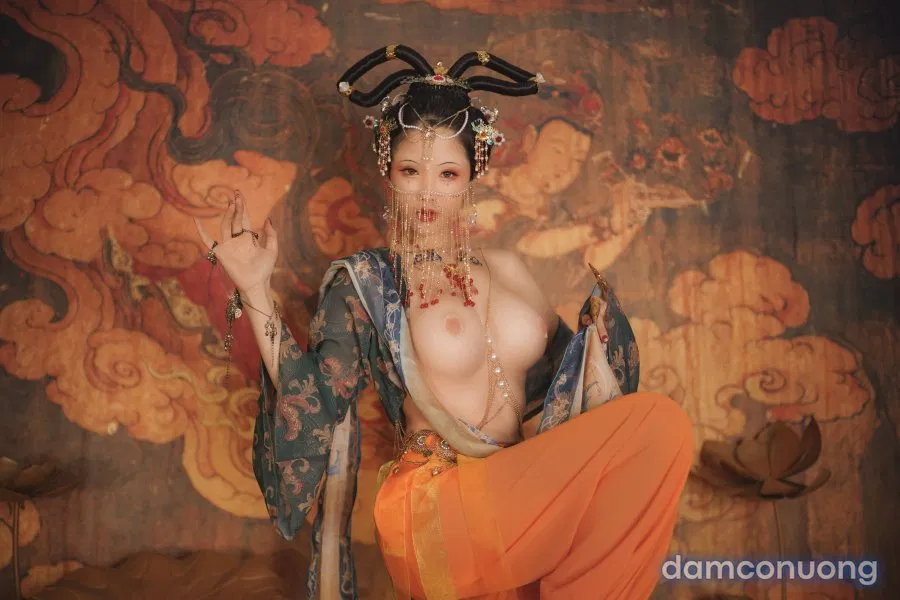 Hình Cosplay 