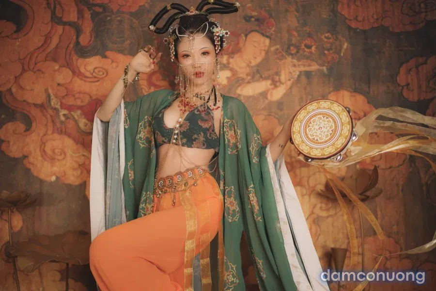 Hình Cosplay 