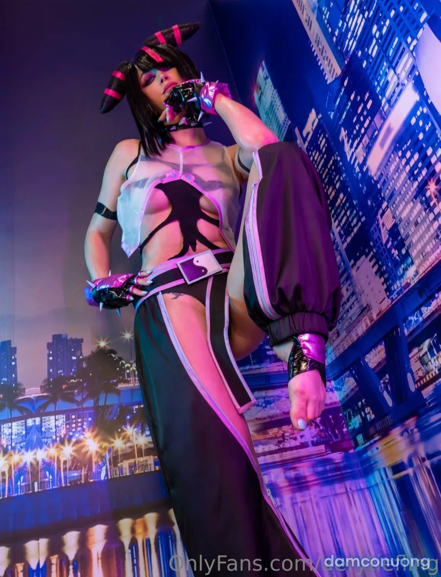 Hình Cosplay 
