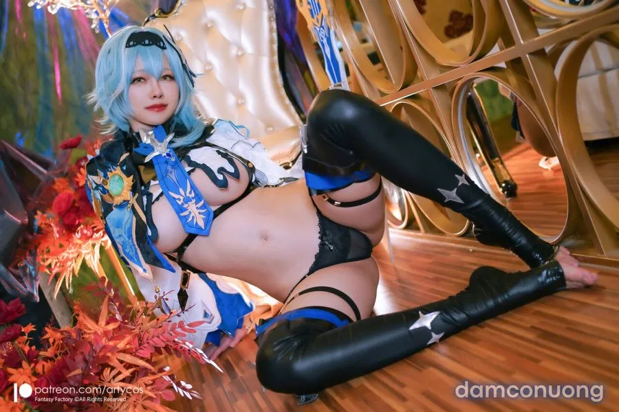 Hình Cosplay 