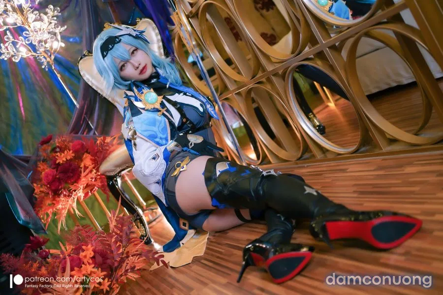Hình Cosplay 