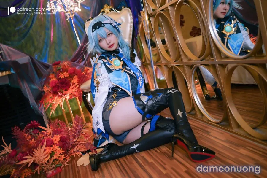 Hình Cosplay 