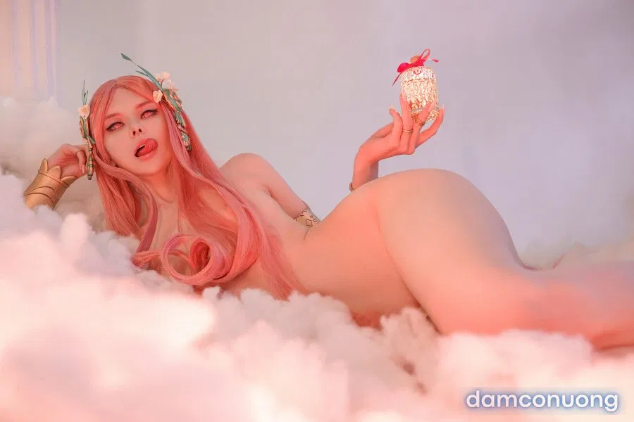 Hình Cosplay 