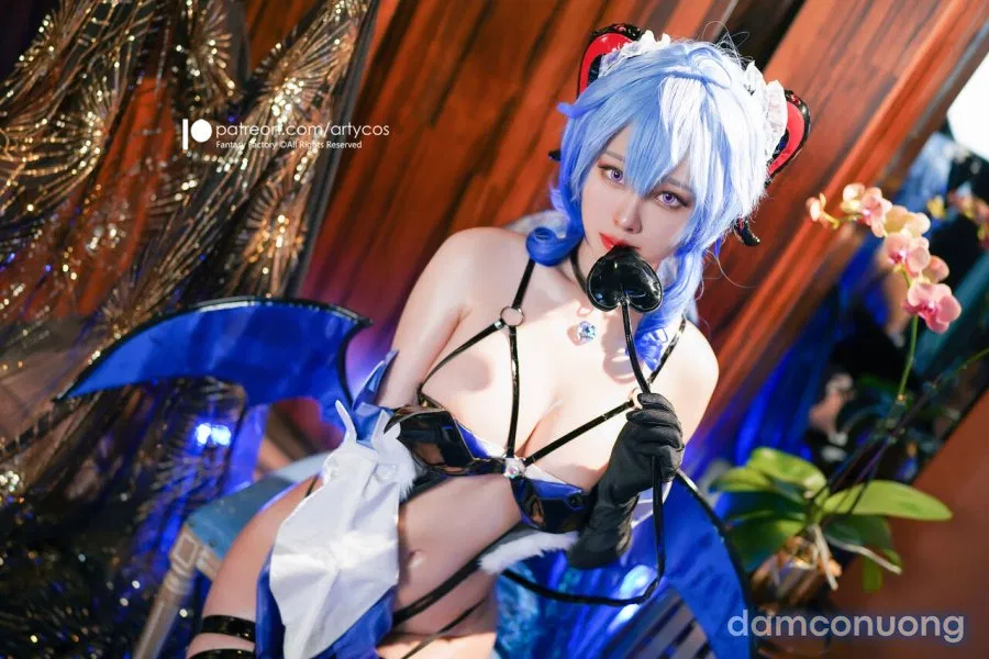Hình Cosplay 