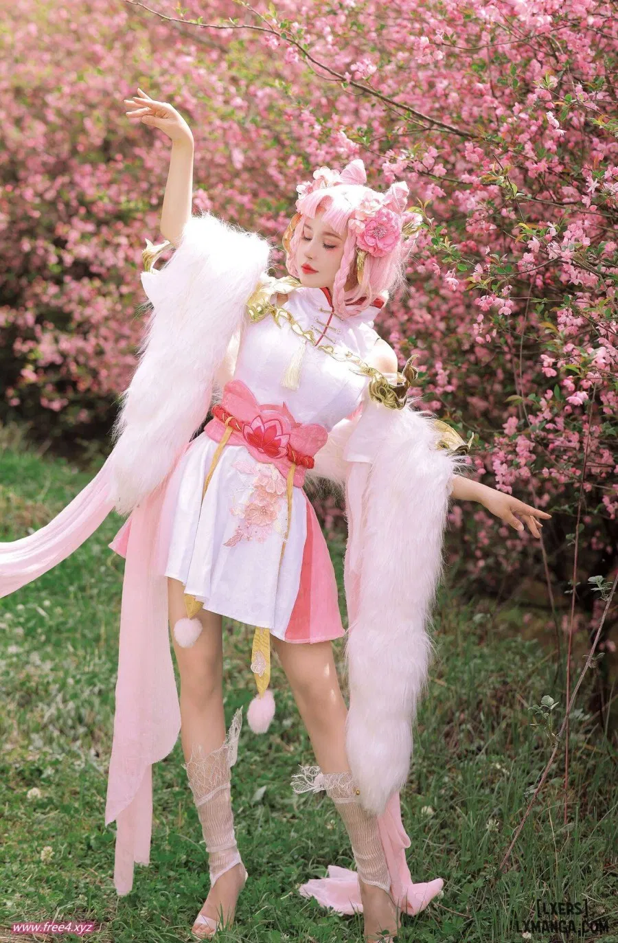 Hình Cosplay 