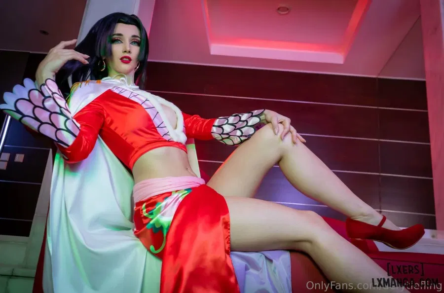 Hình Cosplay 