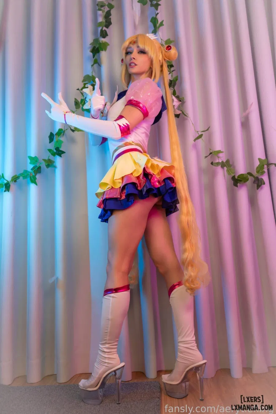 Hình Cosplay 