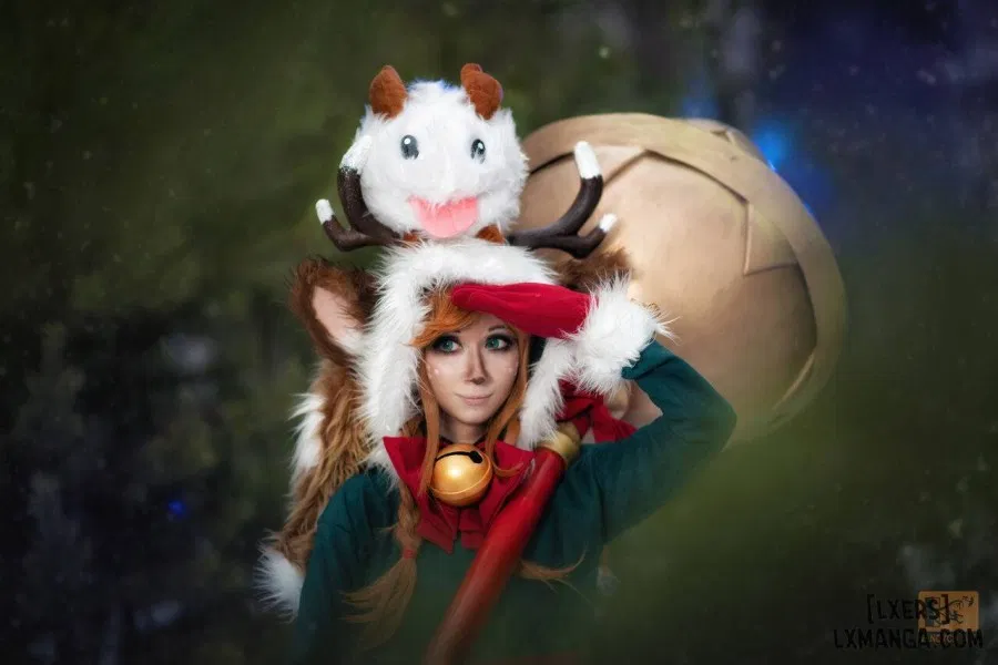 Hình Cosplay 