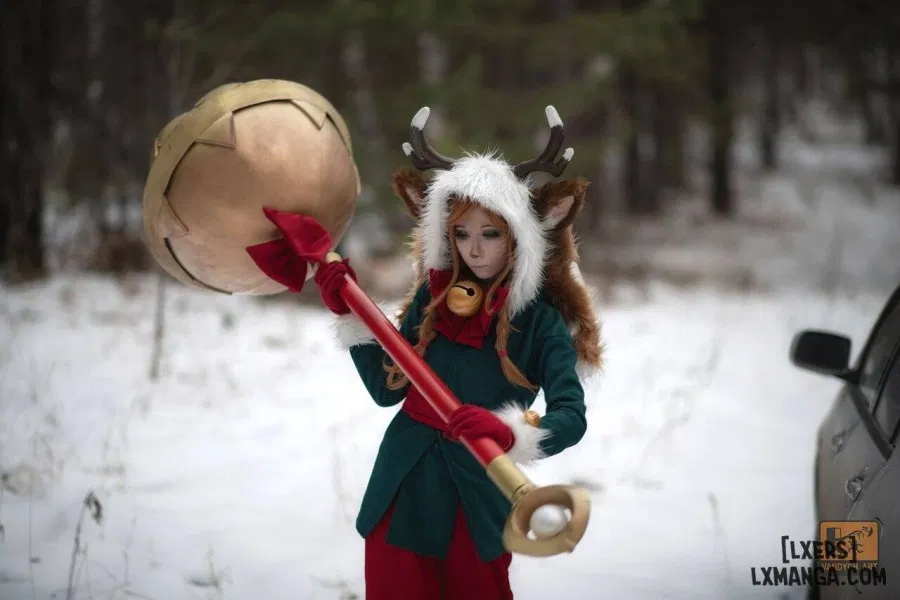 Hình Cosplay 