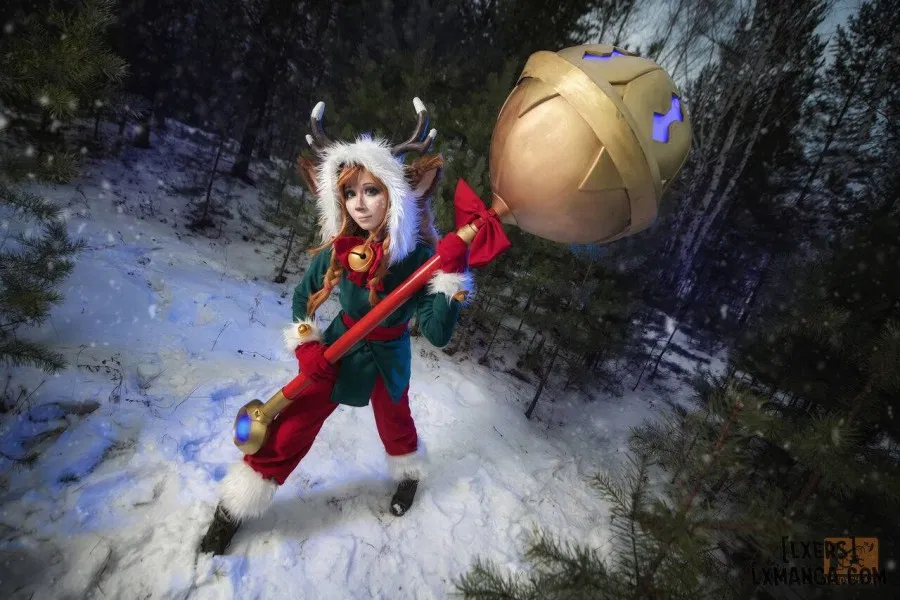 Hình Cosplay 