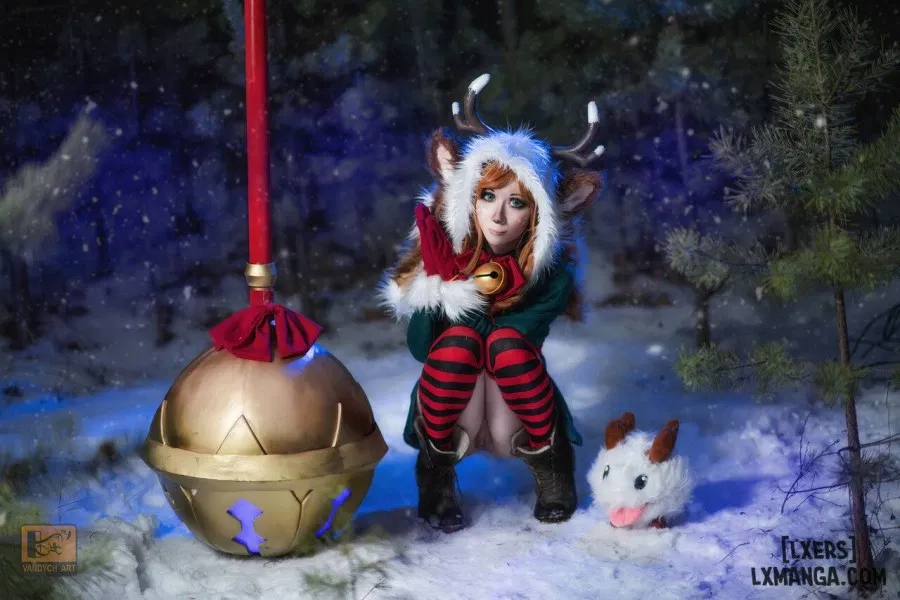 Hình Cosplay 