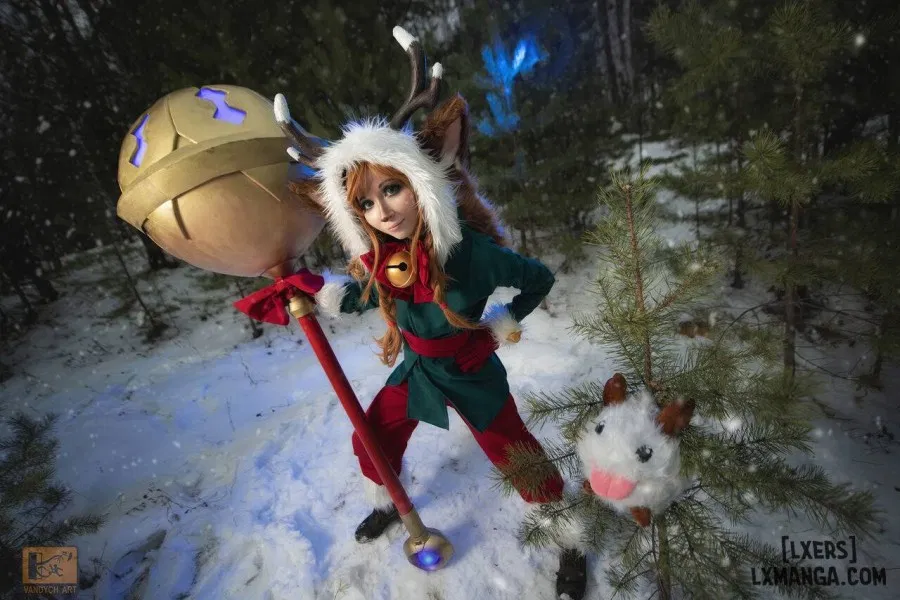Hình Cosplay 