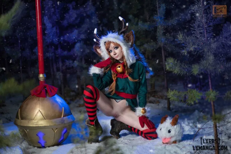 Hình Cosplay 