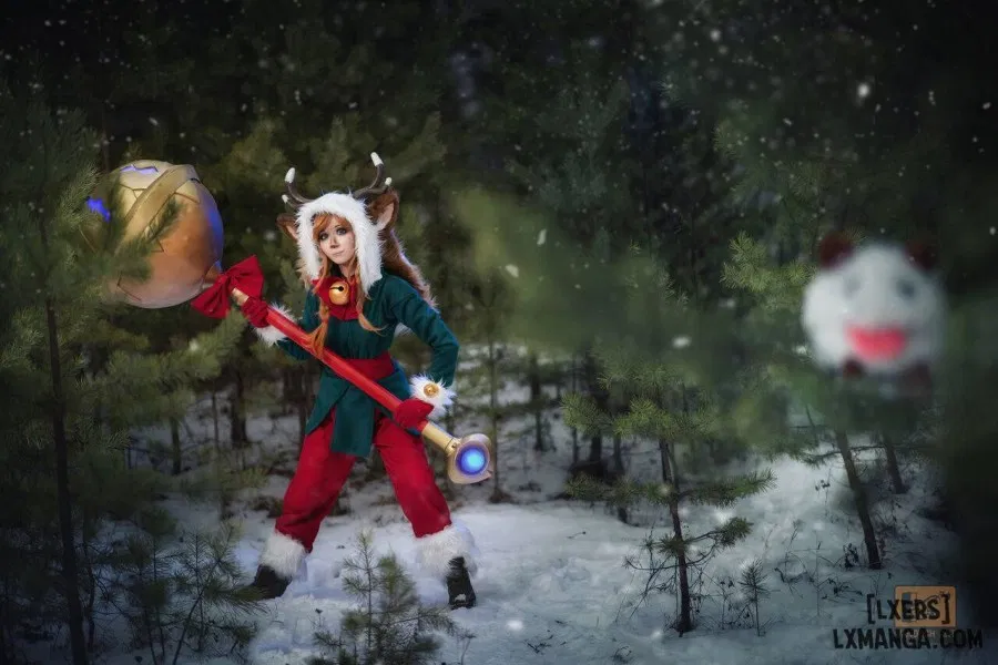 Hình Cosplay 