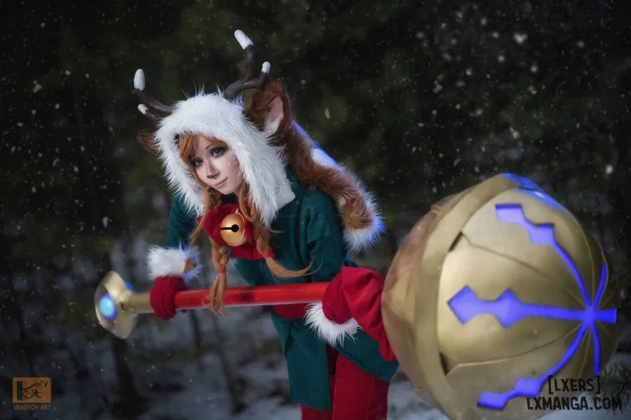Hình Cosplay 
