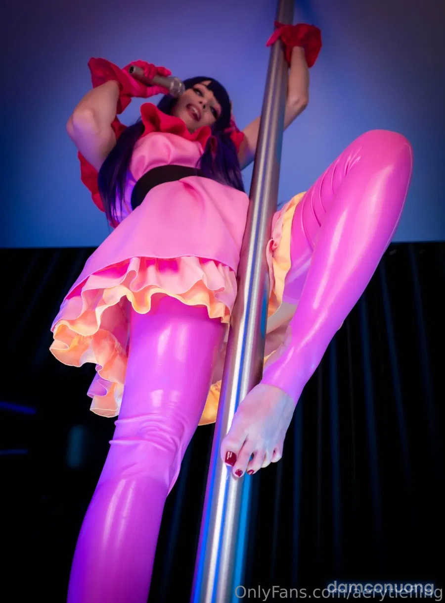 Hình Cosplay 