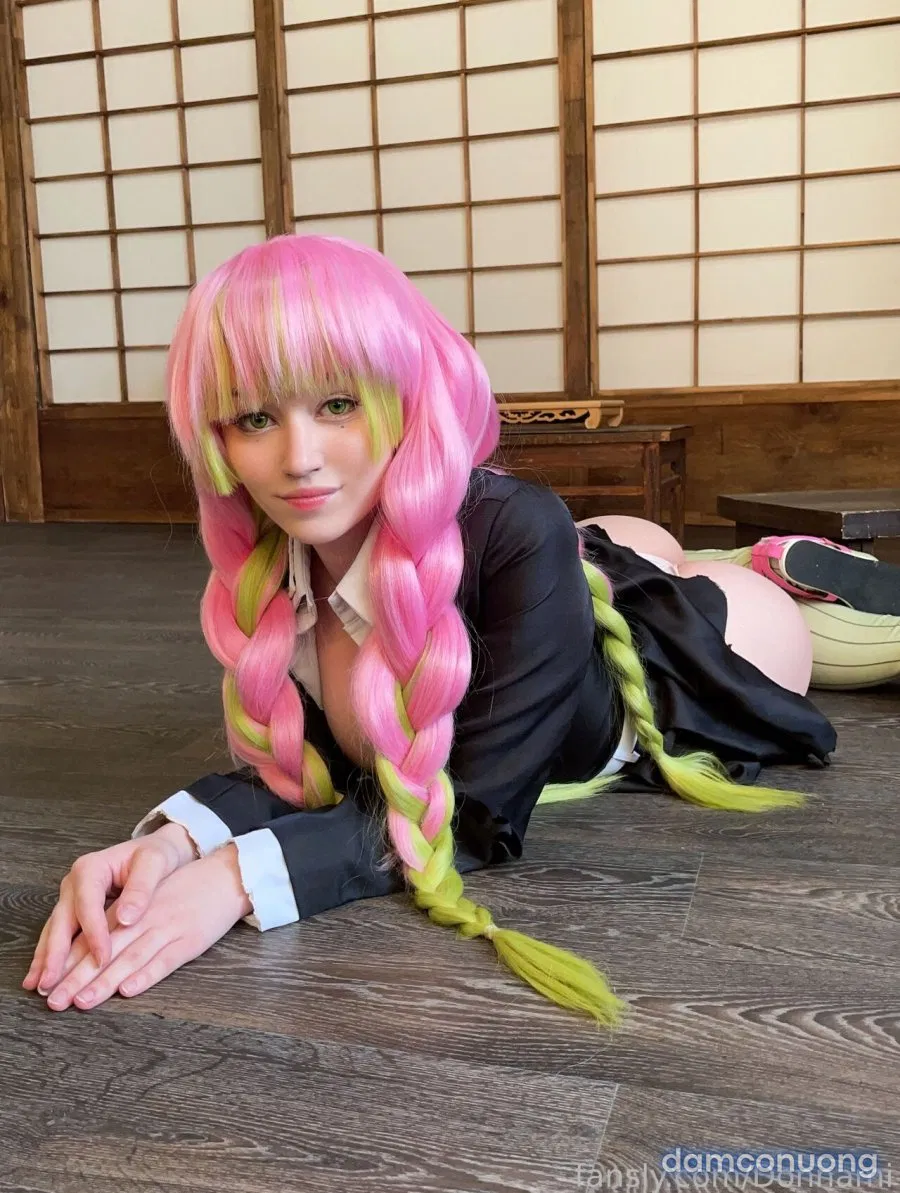Hình Cosplay 