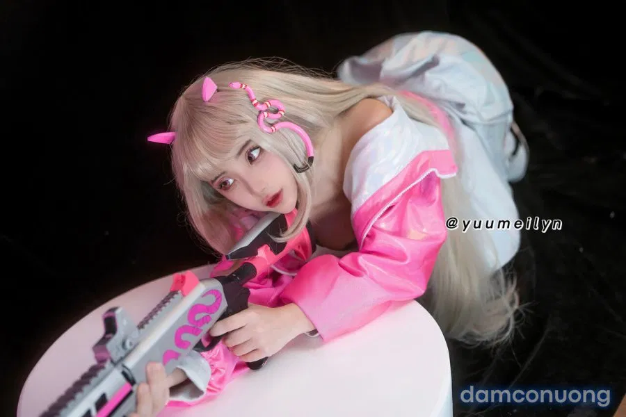 Hình Cosplay 
