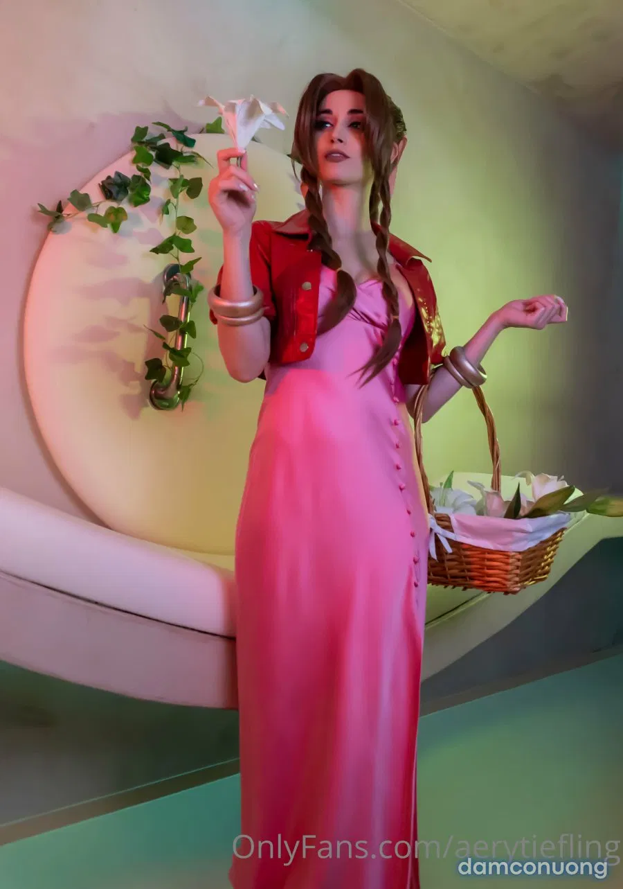 Hình Cosplay 
