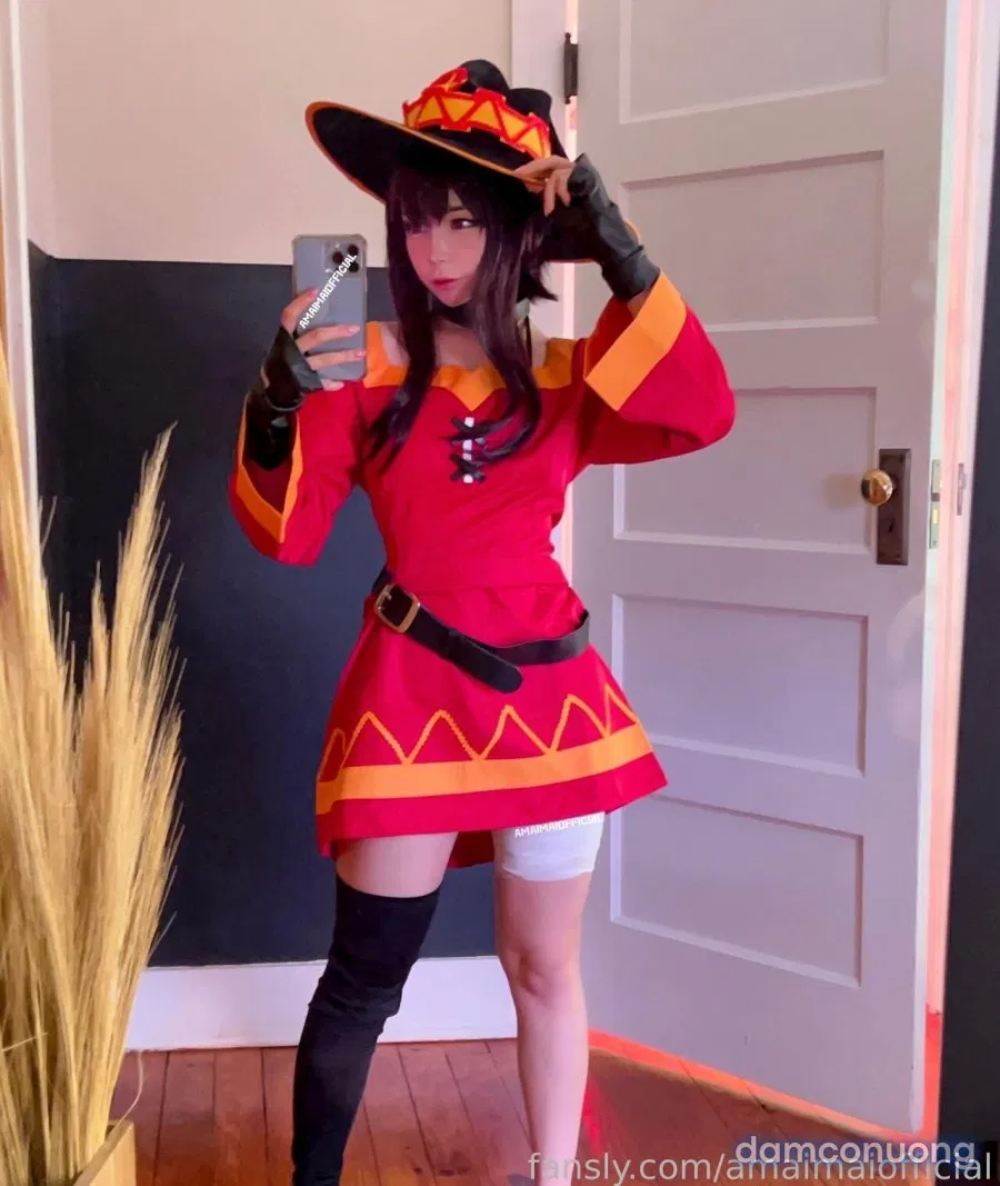 Hình Cosplay 