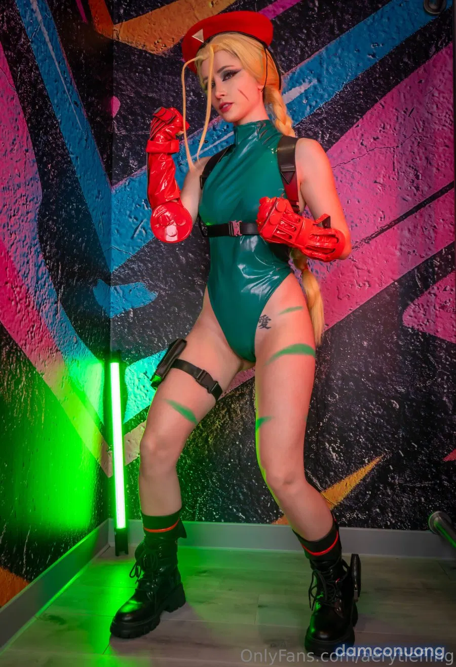 Hình Cosplay 