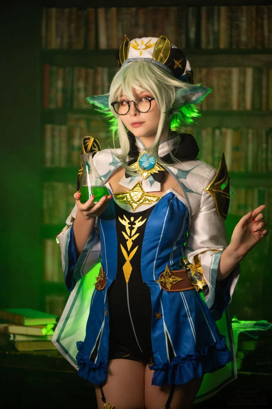 Hình Cosplay 