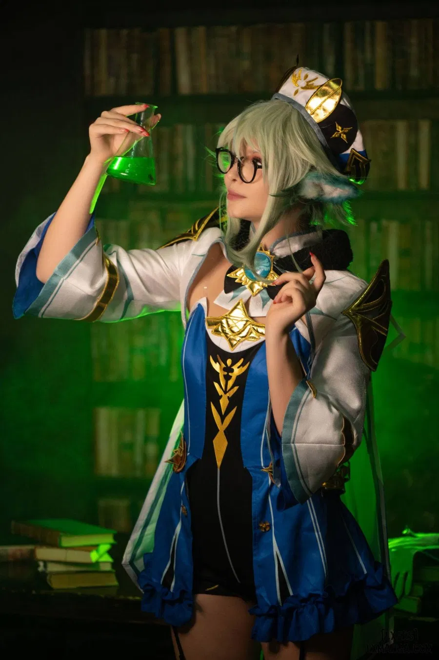 Hình Cosplay 