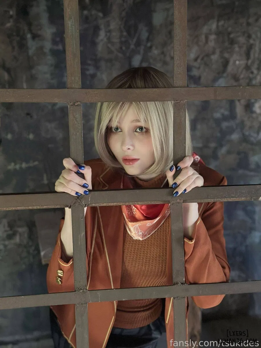 Hình Cosplay 