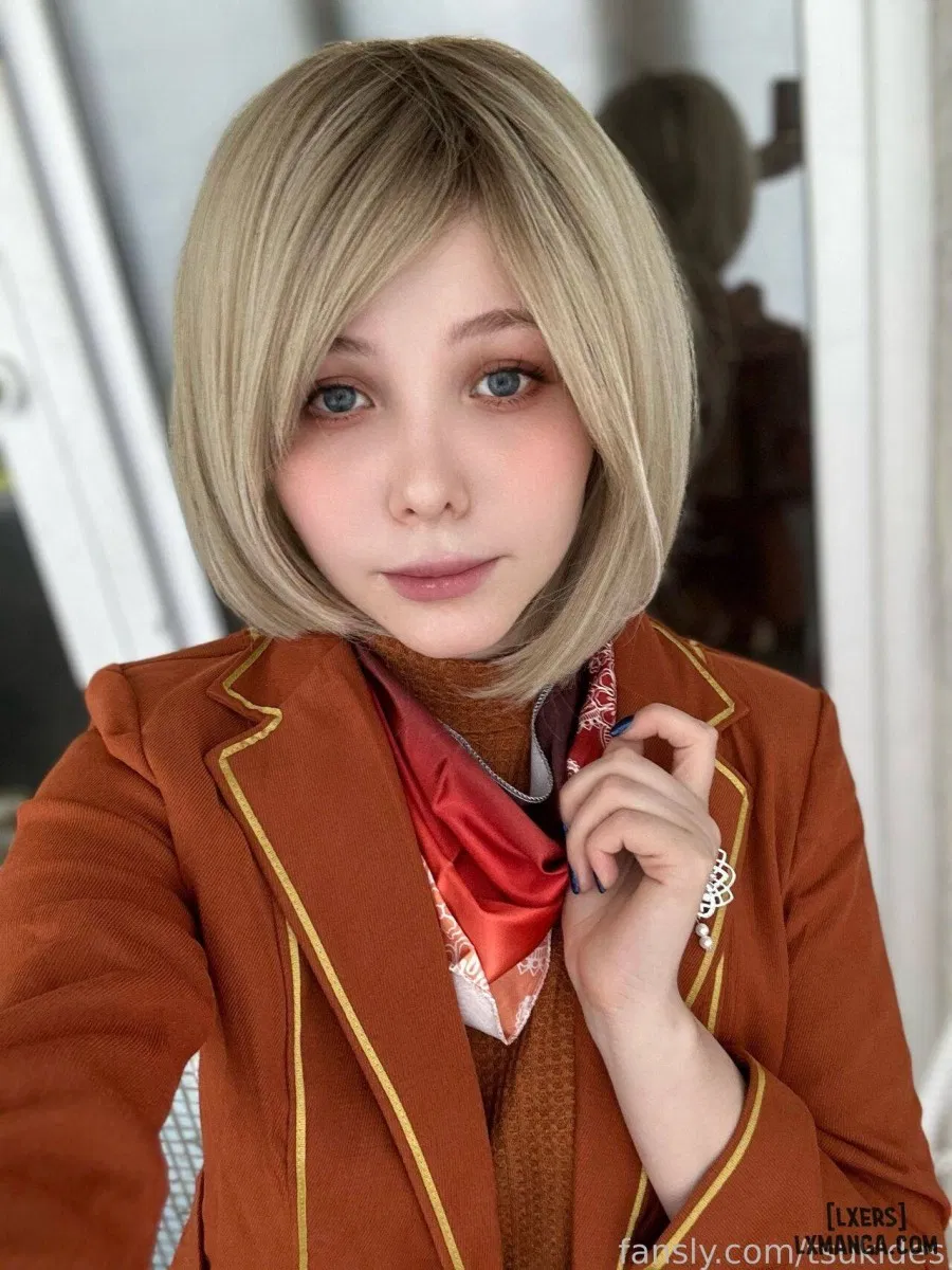 Hình Cosplay 