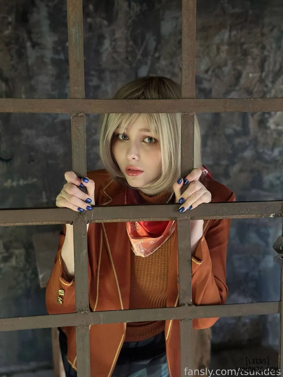Hình Cosplay 