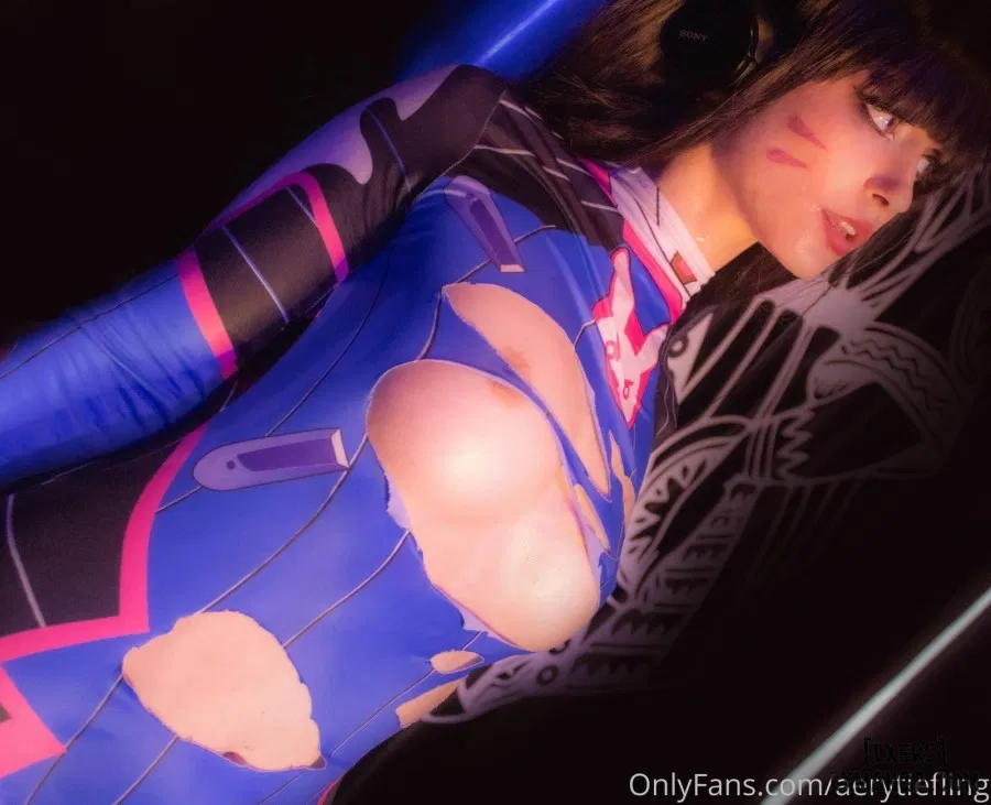 Hình Cosplay 