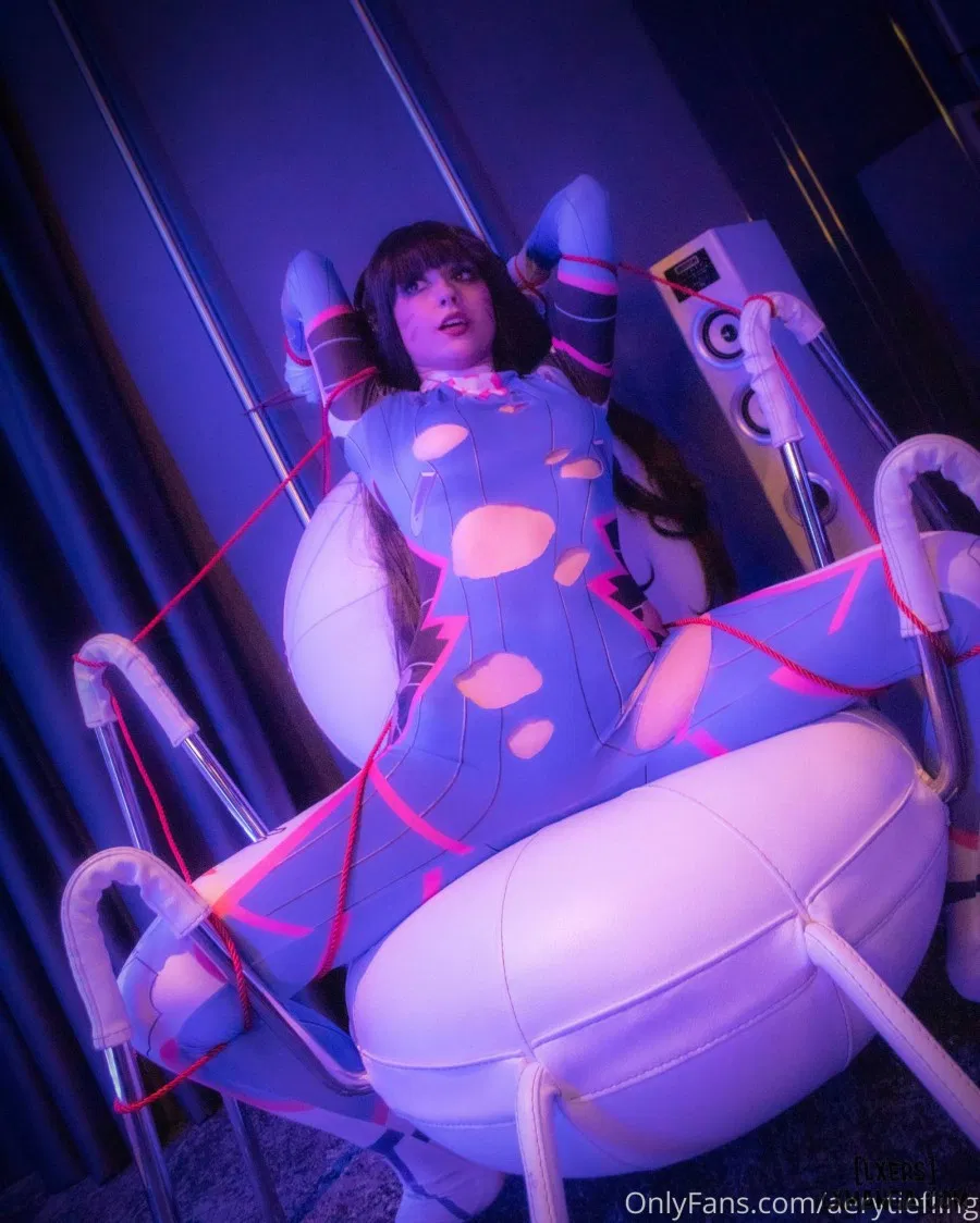 Hình Cosplay 
