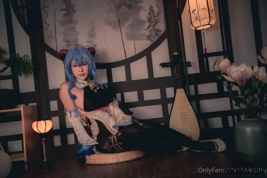 Hình Cosplay 