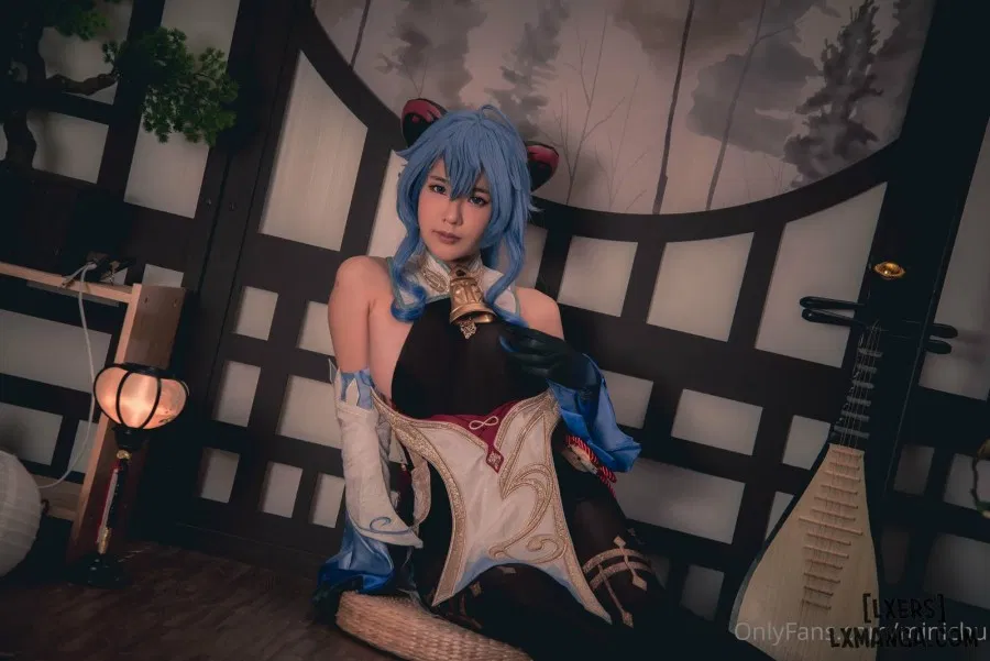 Hình Cosplay 
