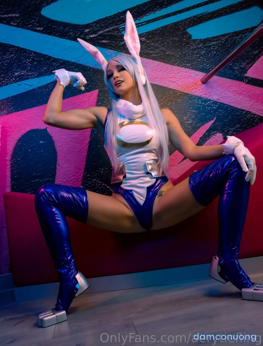 Hình Cosplay 