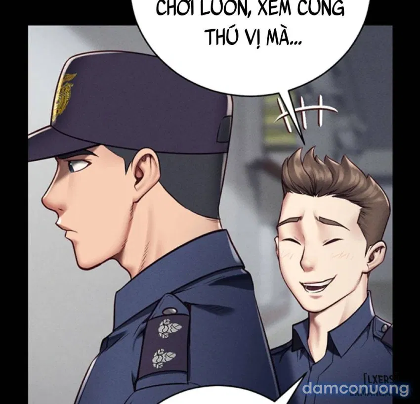 Bông hoa trong tù 