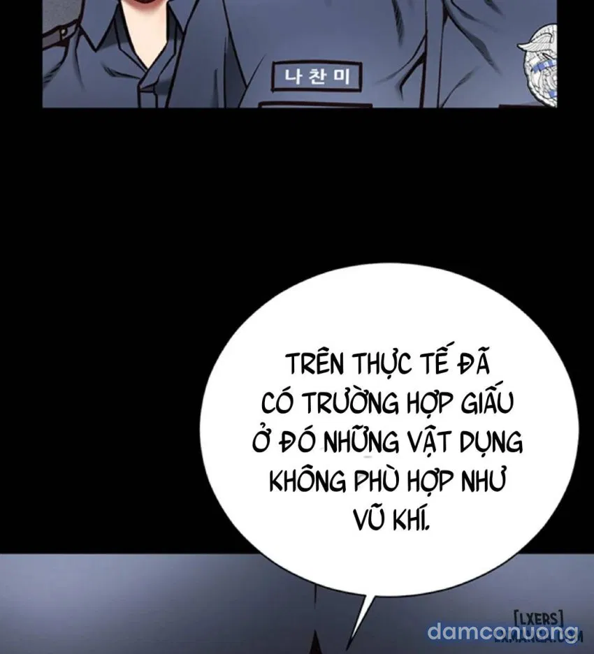 Bông hoa trong tù 