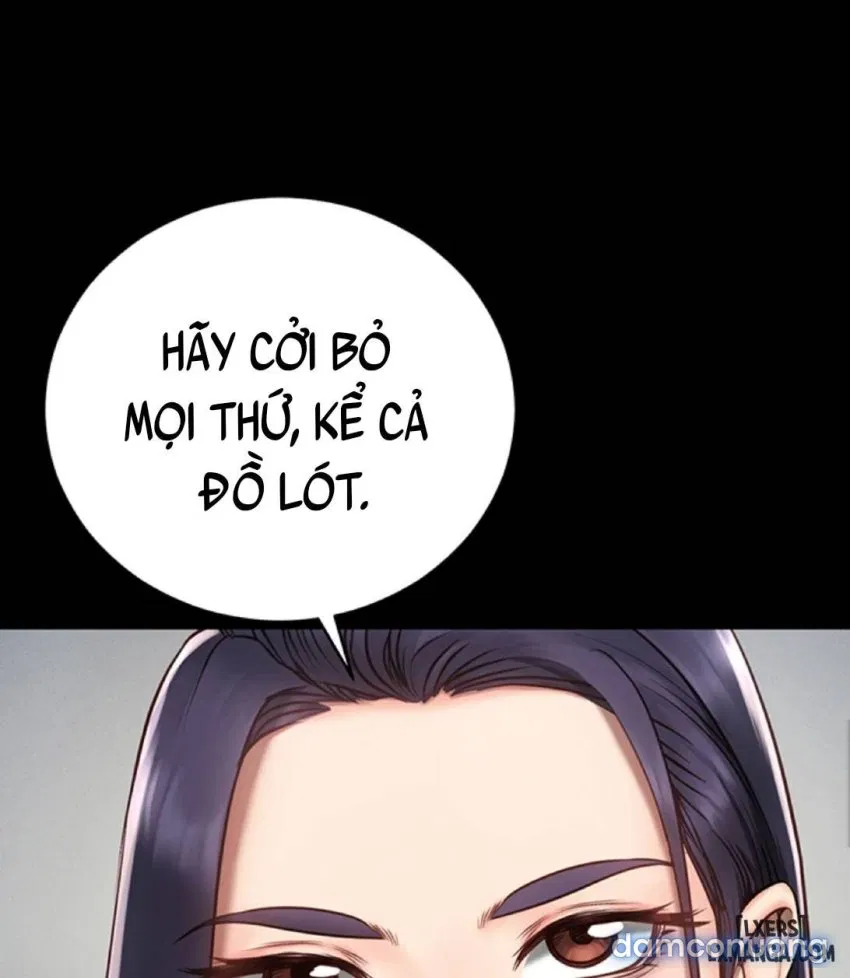 Bông hoa trong tù 