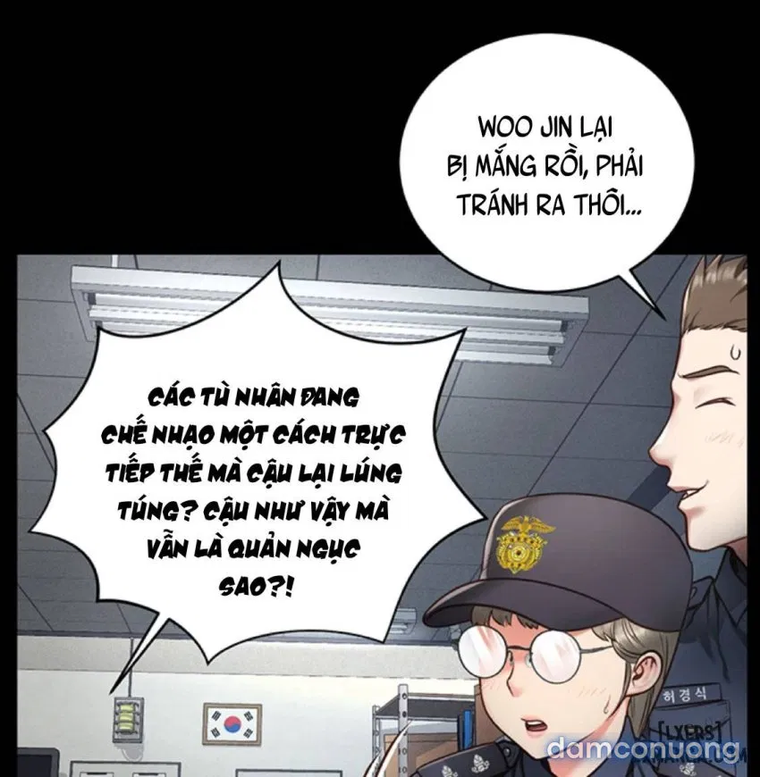Bông hoa trong tù 