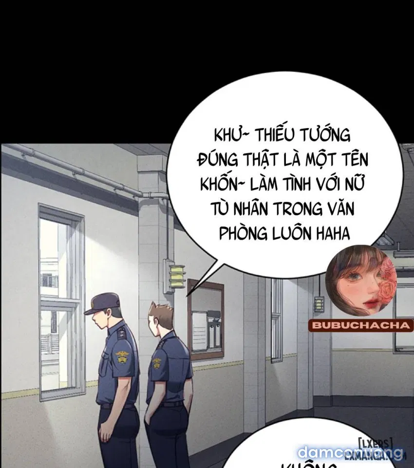 Bông hoa trong tù 