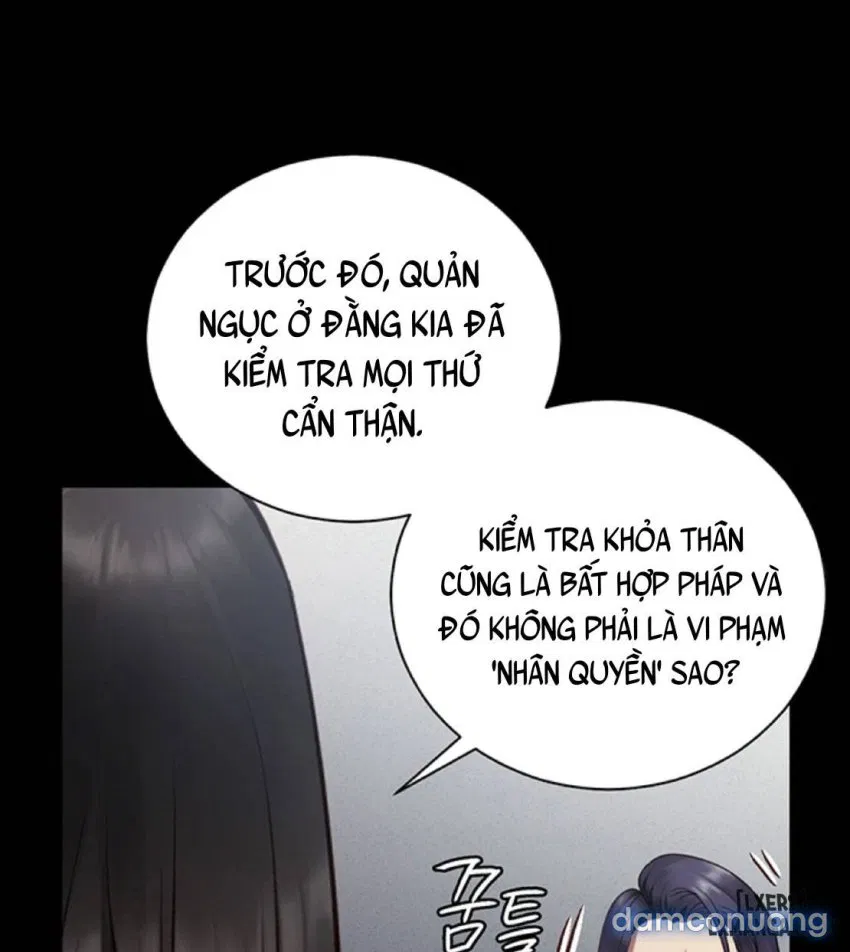 Bông hoa trong tù 