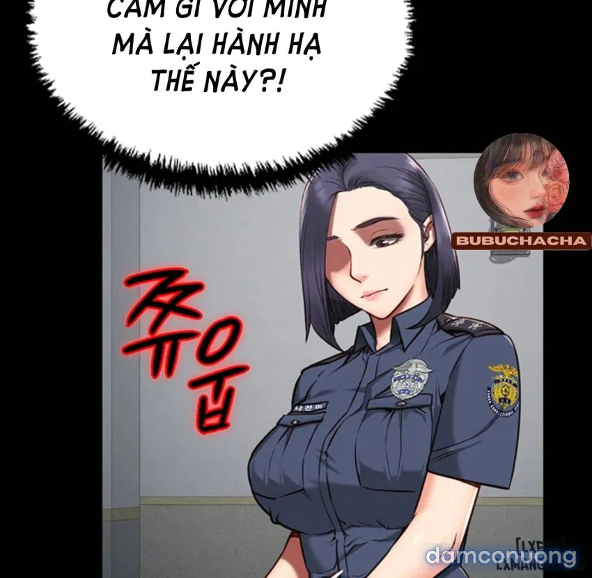 Bông hoa trong tù 