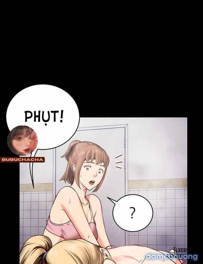 Bông hoa trong tù 